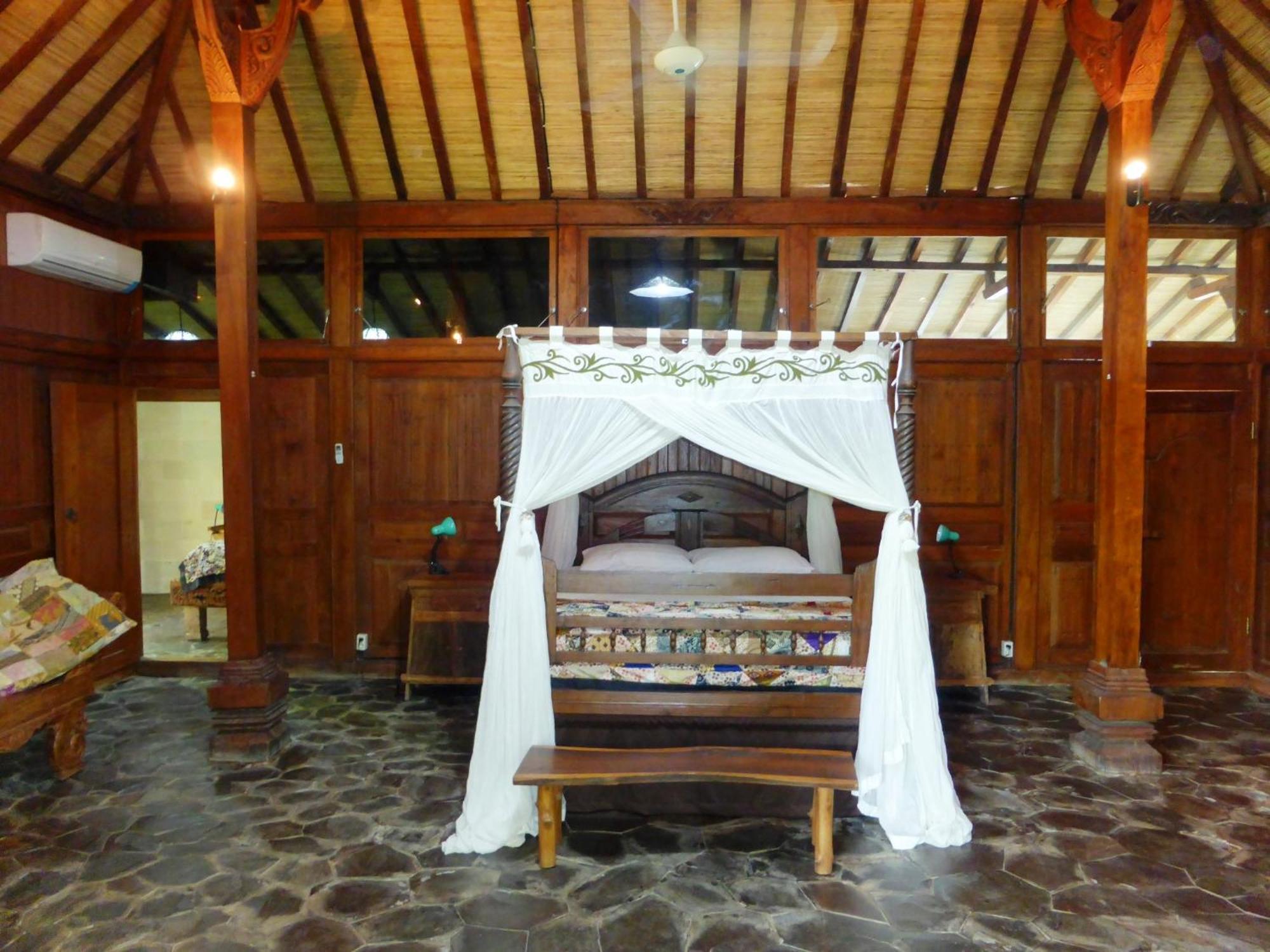 Lovina Beachhouse Villas Chambre photo