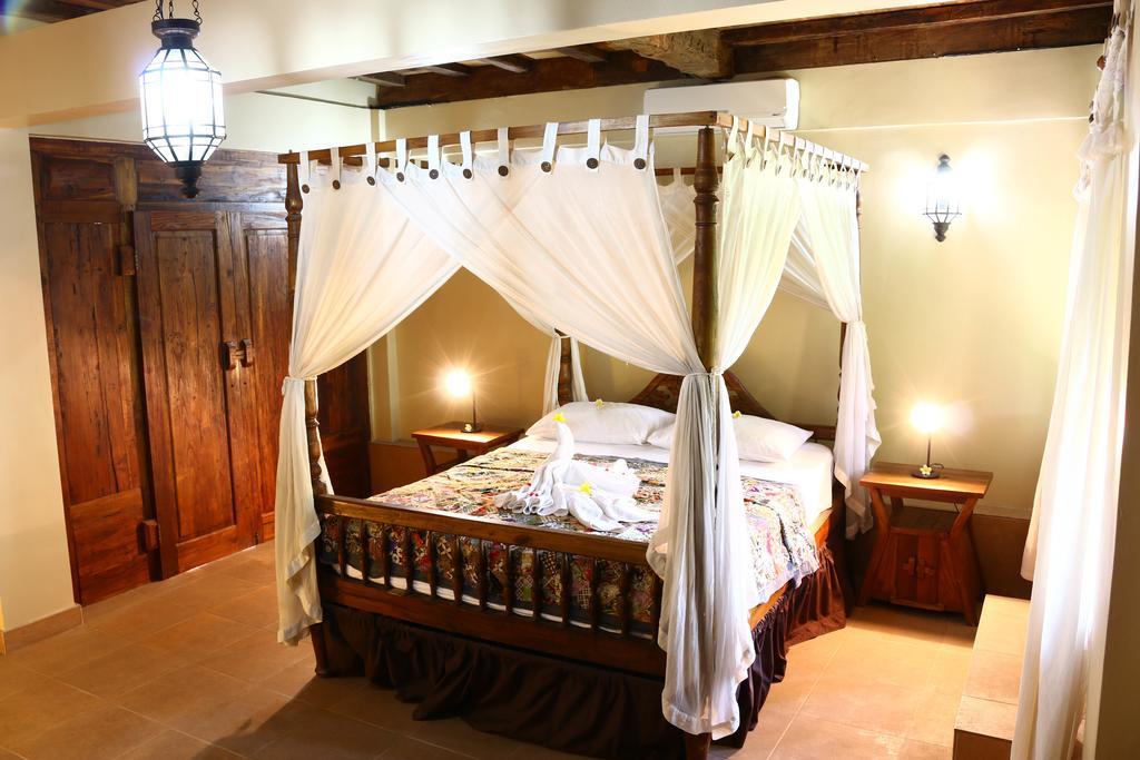 Lovina Beachhouse Villas Extérieur photo