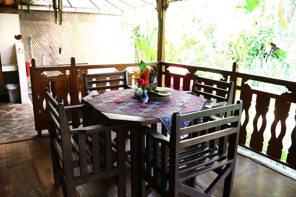 Lovina Beachhouse Villas Extérieur photo