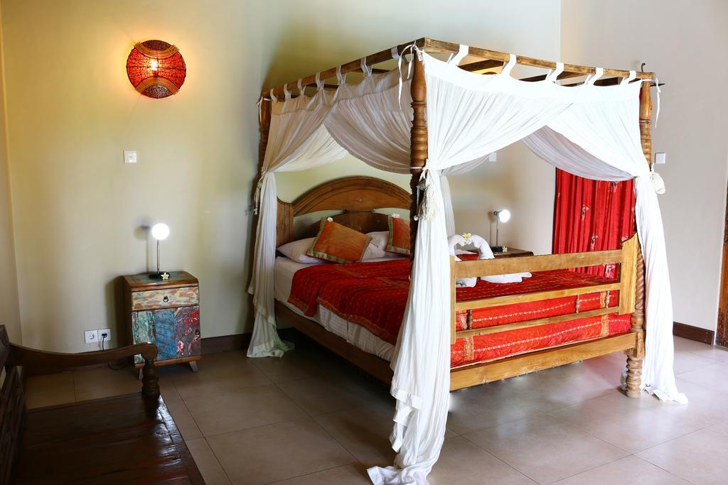 Lovina Beachhouse Villas Extérieur photo