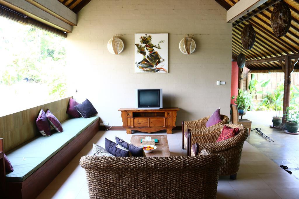 Lovina Beachhouse Villas Extérieur photo