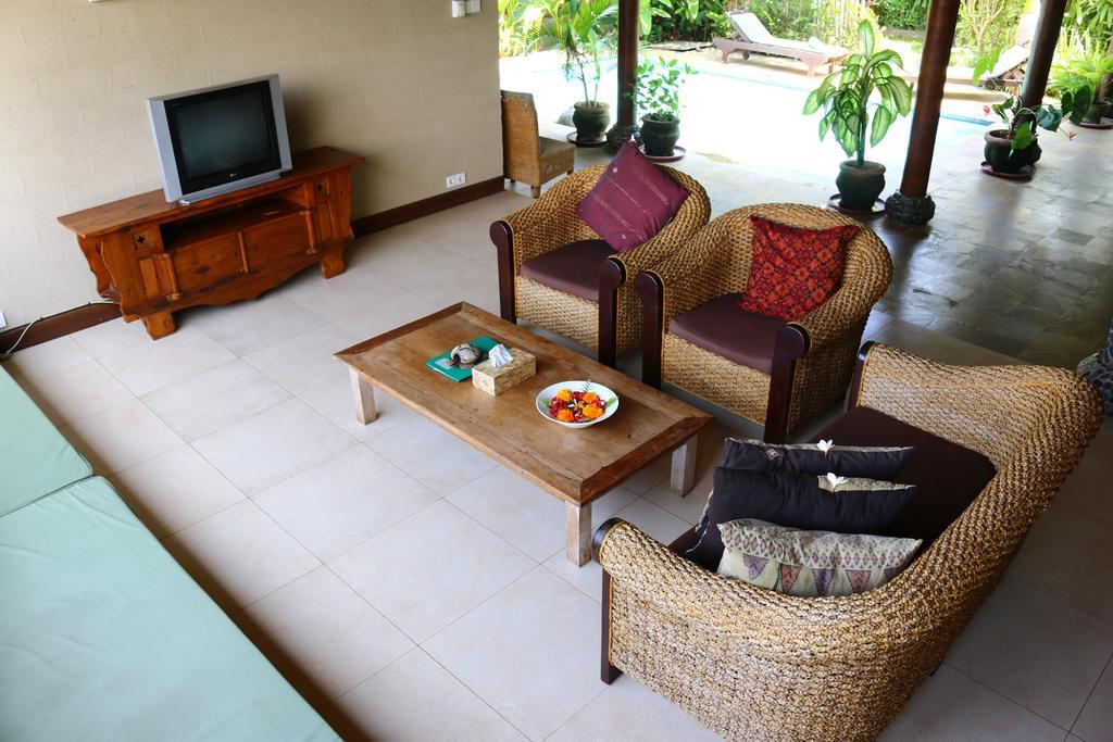 Lovina Beachhouse Villas Extérieur photo