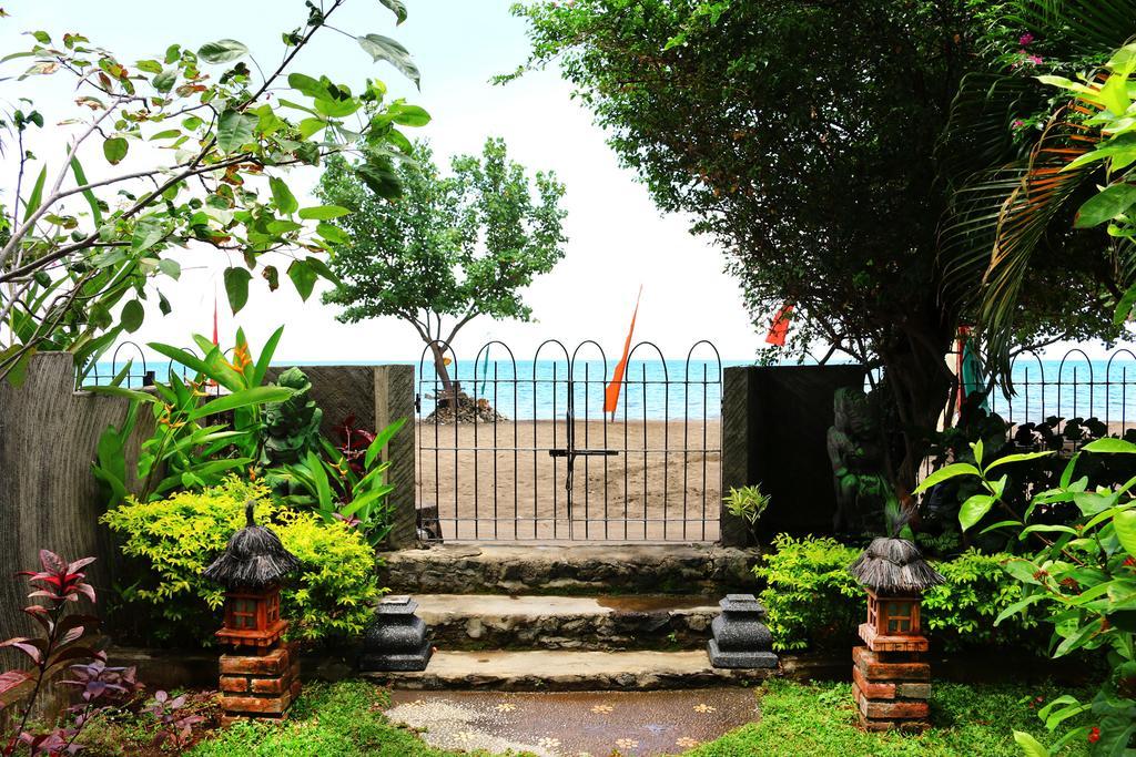 Lovina Beachhouse Villas Extérieur photo