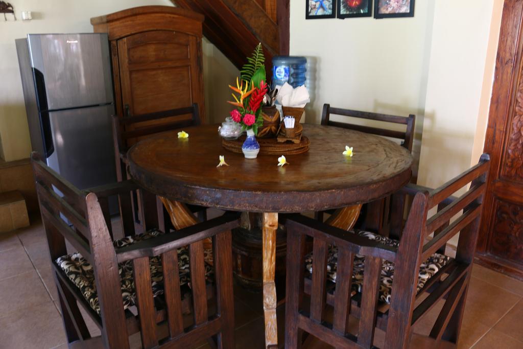 Lovina Beachhouse Villas Extérieur photo